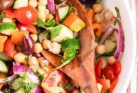 Zesty Mediterranean Chickpea Medley