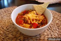 Hearty Slow Cooker Vegetarian Chickpea Chili
