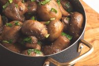 Golden Garlic Mushrooms
