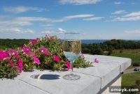 The Old Mission Peninsula Wine Trail: Michigan’s Scenic Sips