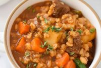 Slow Cooker Beef Barley Bliss