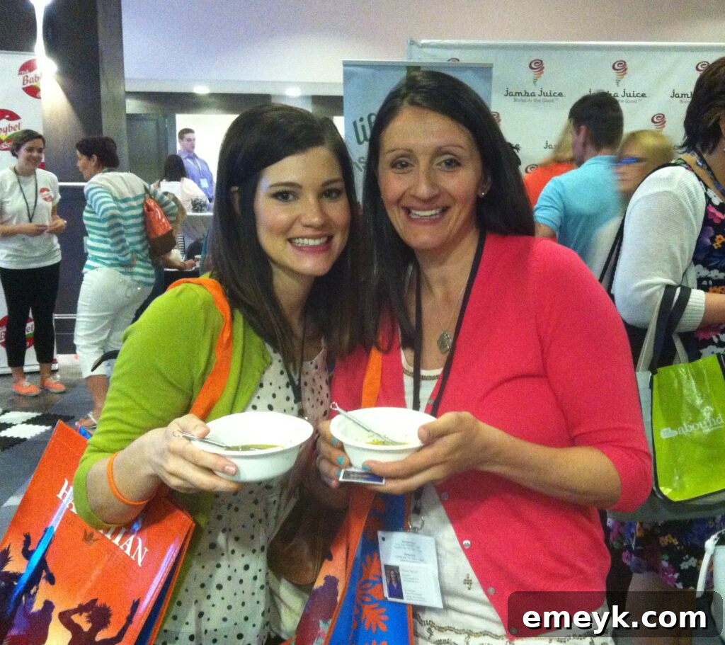 More food bloggers gathered at BlogHer Food
