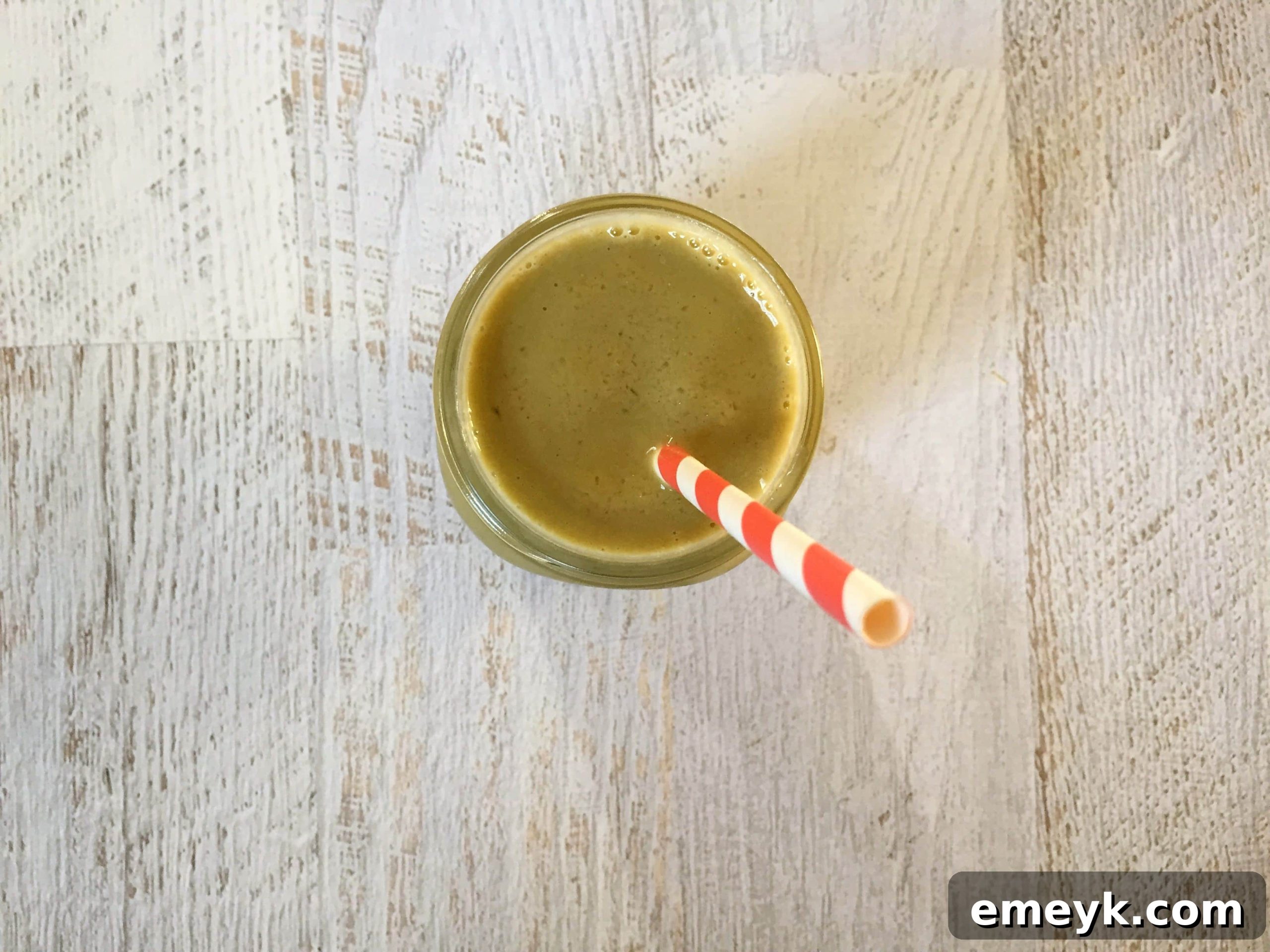 Berry-Pineapple Green Boost 4 Refreshing Pineapple Spinach Strawberry Smoothie, perfect for a healthy diet