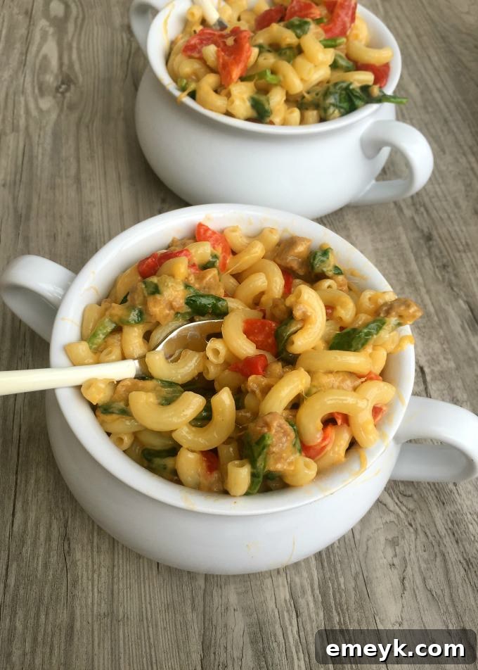 Sausage, Roasted Red Pepper and Gouda Macaroni and Cheese