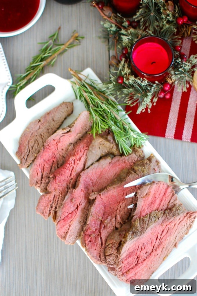 Gourmet Tenderloin Sliders with Festive Cranberry Orange Relish 6 Festive Beef Tenderloin Sliders for a memorable dinner