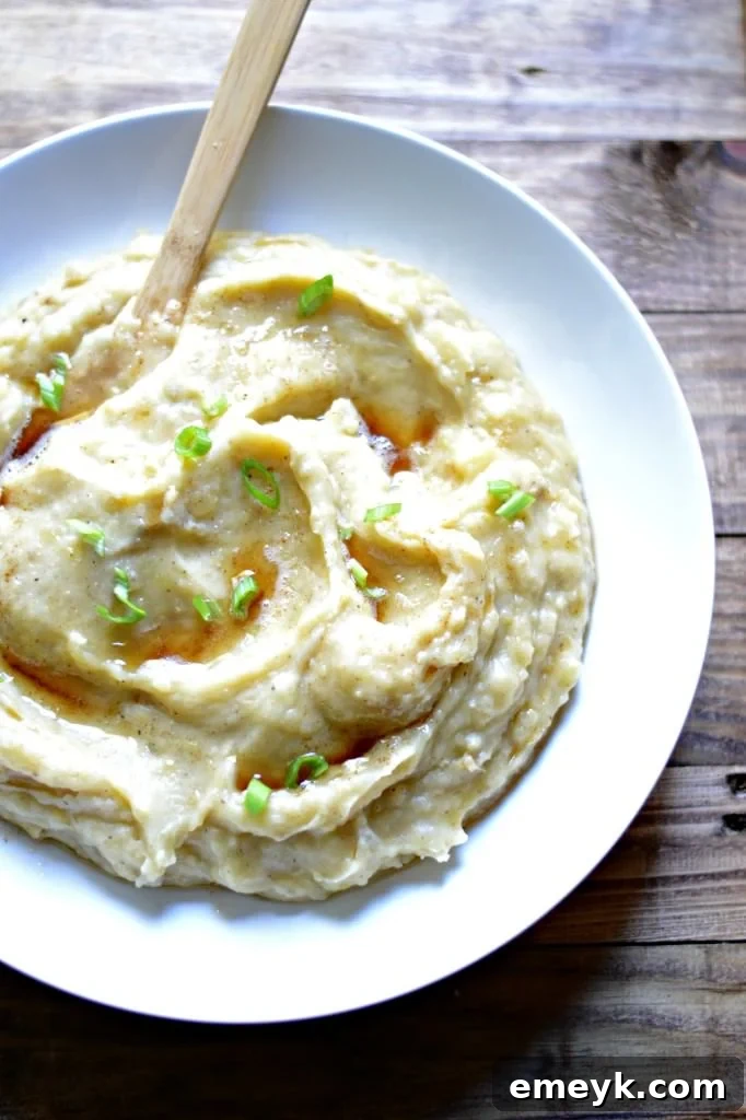 Slow Cooker Garlic and Brown Butter Mashed Potatoes Recipe