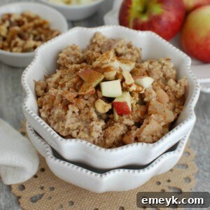Slow Cooker Apple Pie Oatmeal