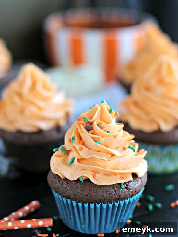 Pumpkin Brownie Cupcakes, rich and fudgy