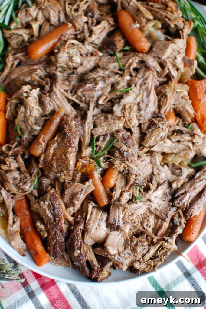 Slow Cooker Balsamic Pot Roast with carrots 