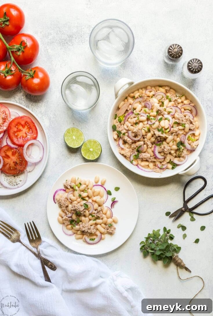 Protein-packed Tuna White Bean Salad with Red Wine Vinaigrette for a quick, healthy meal